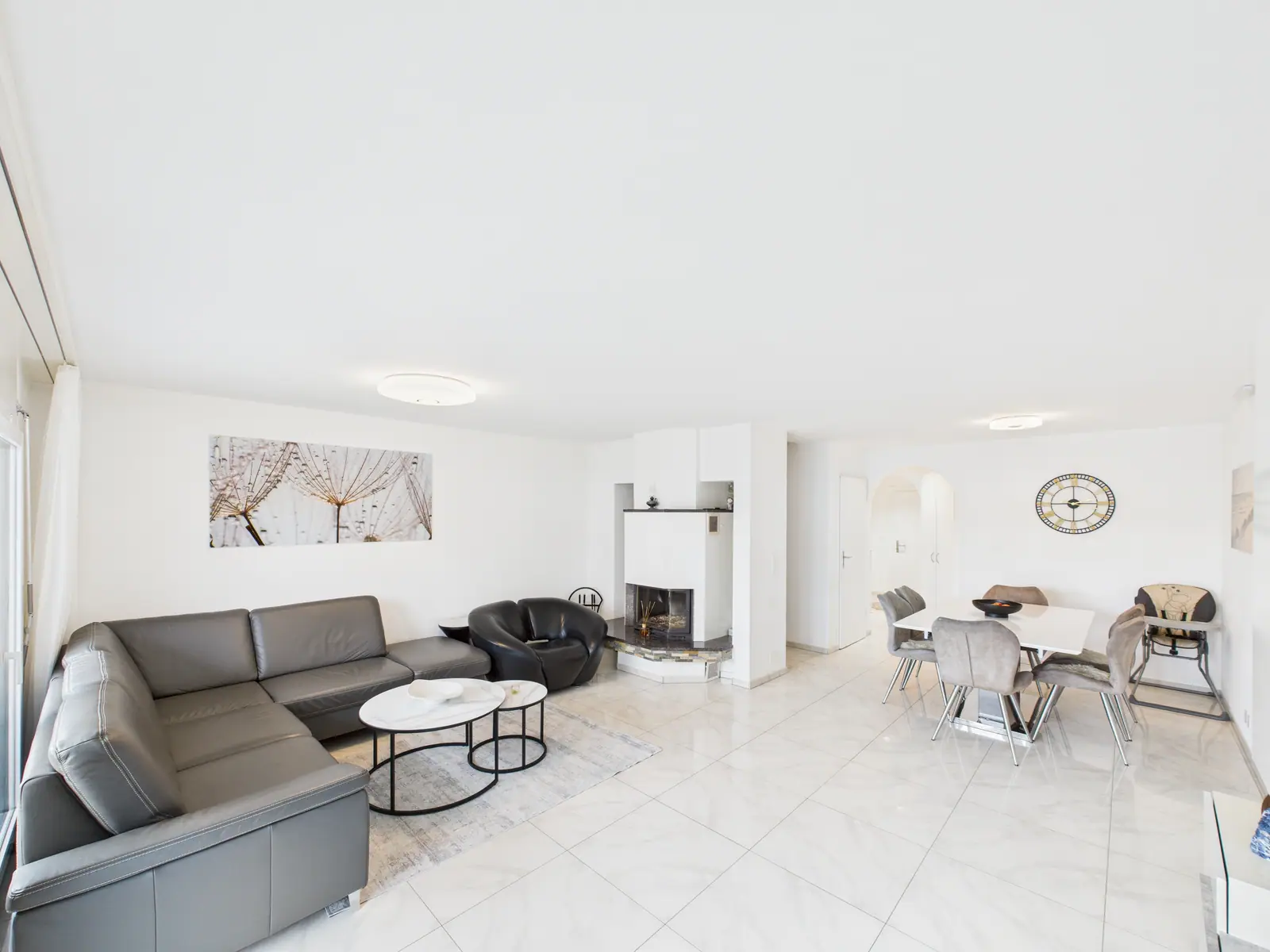 Wohnzimmer – Reihenhaus in Aesch LU