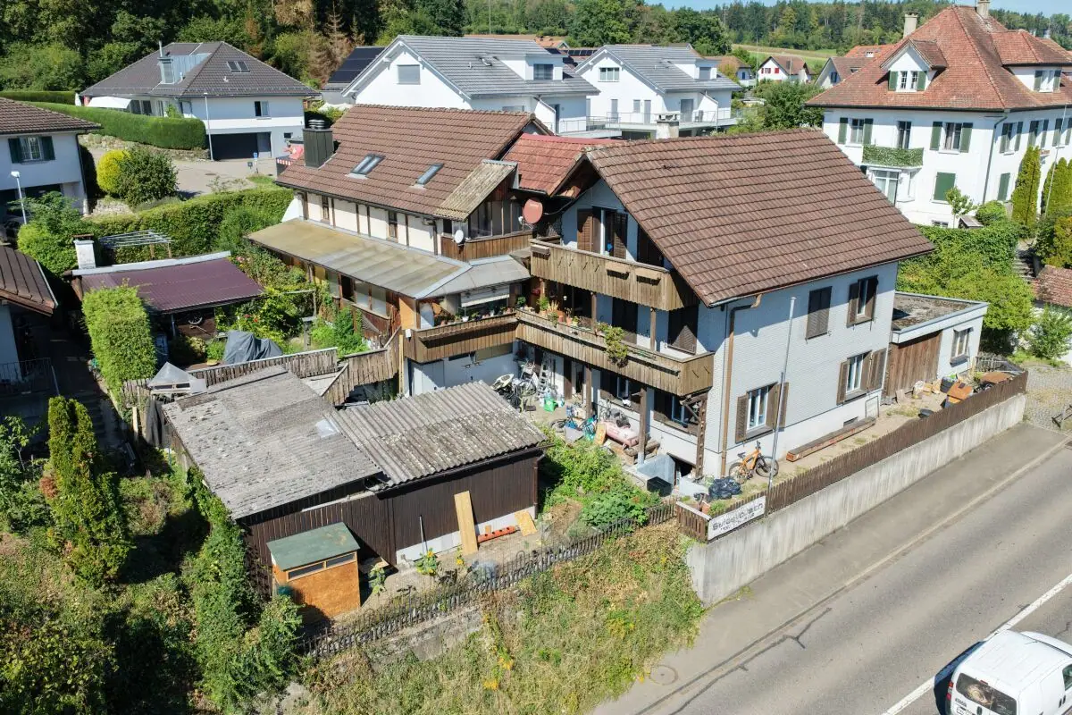 Mehrfamilienhaus