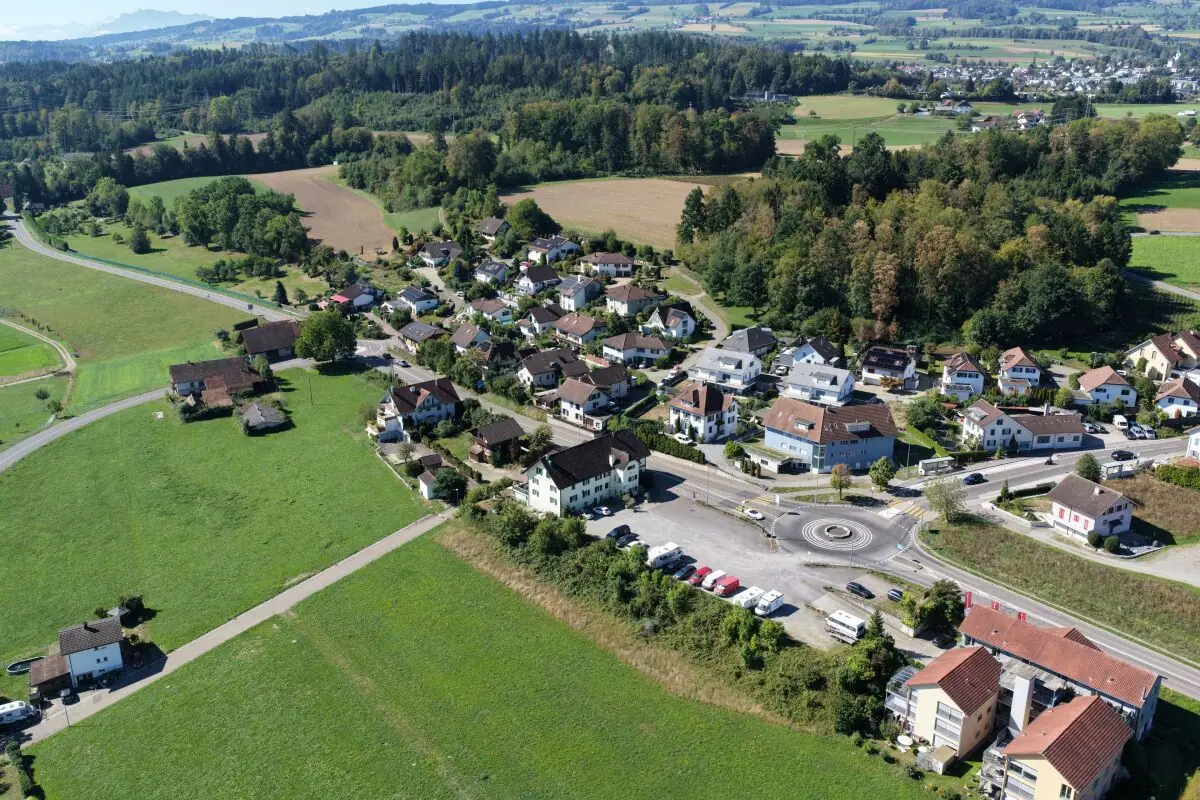Lage im Grünen – Renditeliegenschaft in Aristau AG