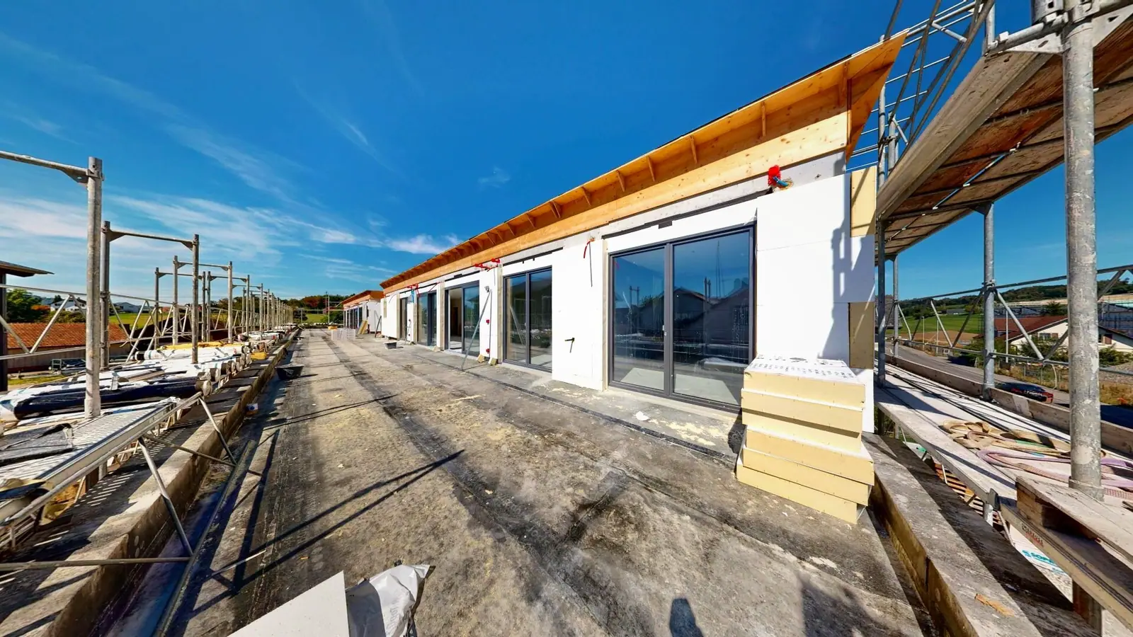 Baustelle: die Sonnenterrasse des Penthouses im Ausbau – Penthouse in Fahrwangen AG